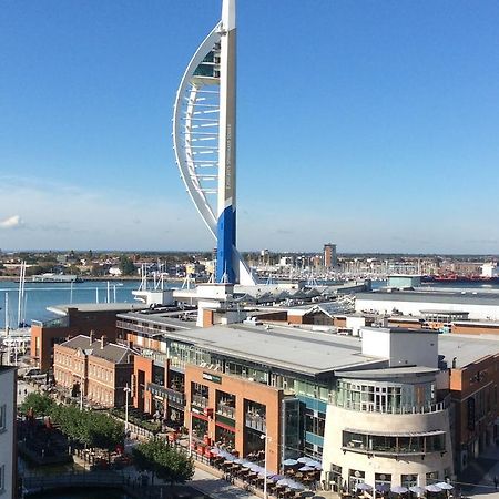 Gunwharf Quays Harbour Apartments بورتسماوث المظهر الخارجي الصورة